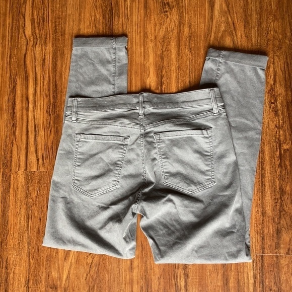 Loft gray modern skinny crop jeans size 26/2 - Picture 7 of 7